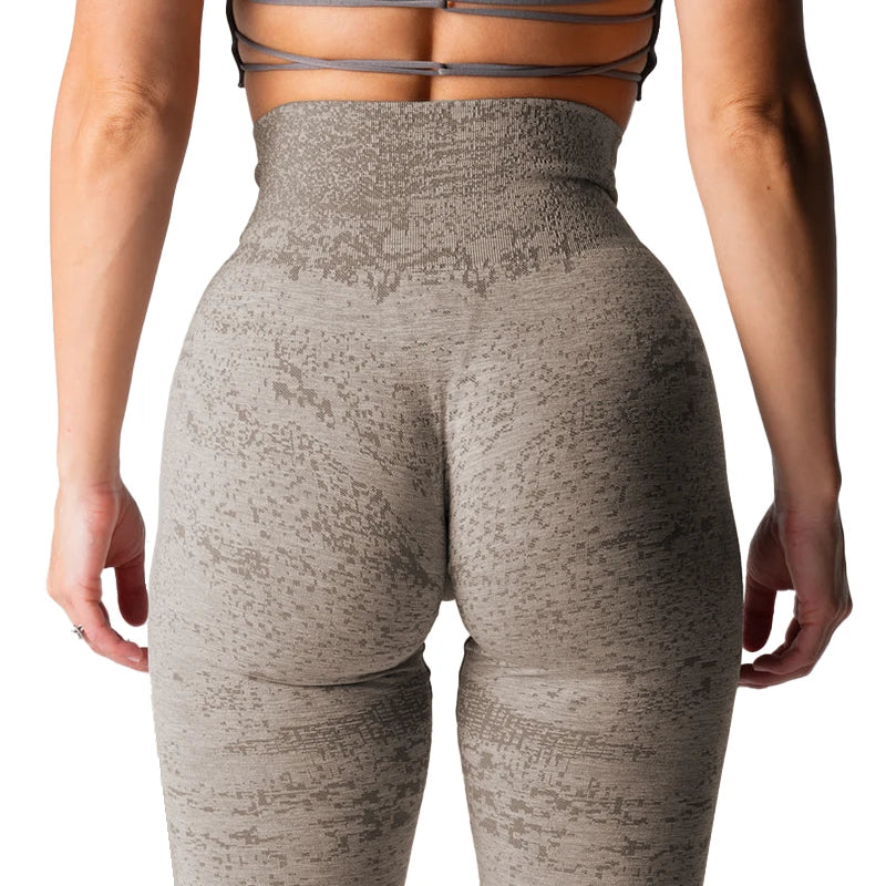 Show Off That Bakery | Unique Pixel Pattern High-Waisted Seamless Active Leggings