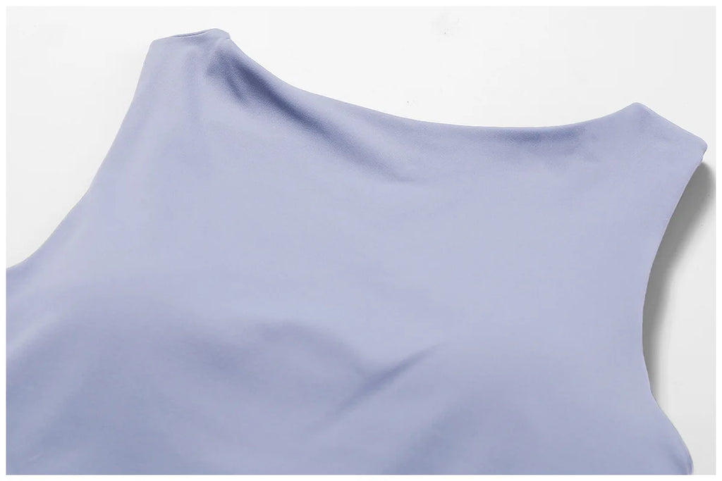 Women’s sports bra crop top in light blue, sleeveless with smooth wide neckline