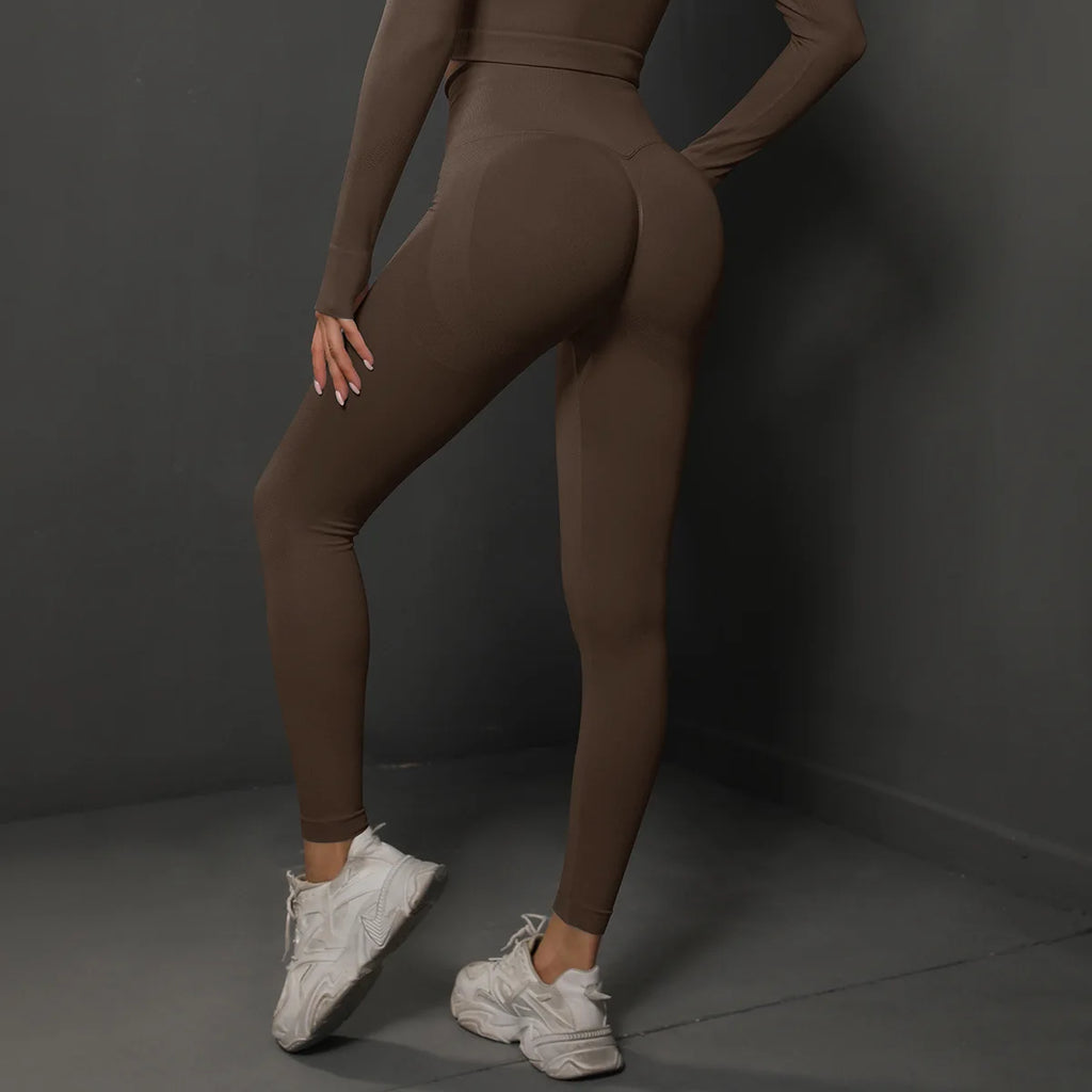 High-waist brown seamless yoga leggings with scrunch back and tummy-control fit
