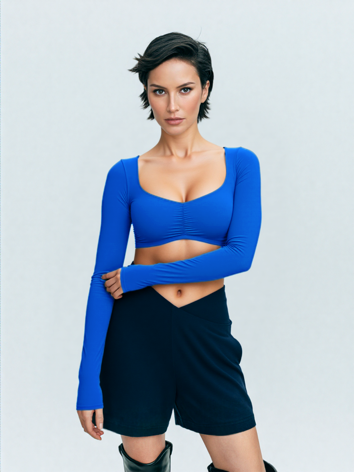 Sleeved & Sexy | Fitted Long Sleeve Crop Top