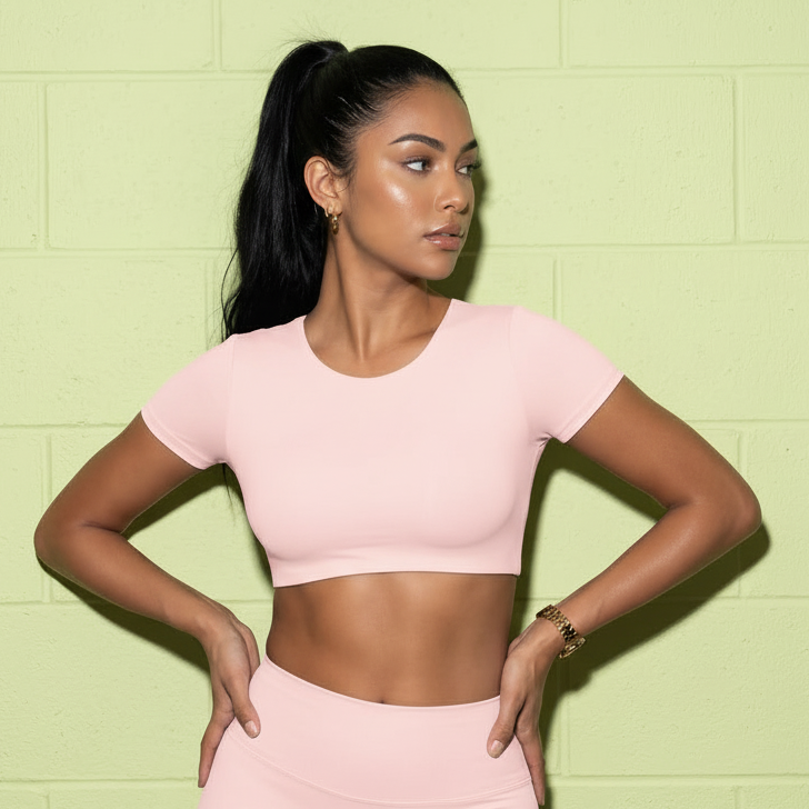 Fitted yoga crop top, pink, short sleeves and crew neck, cropped length