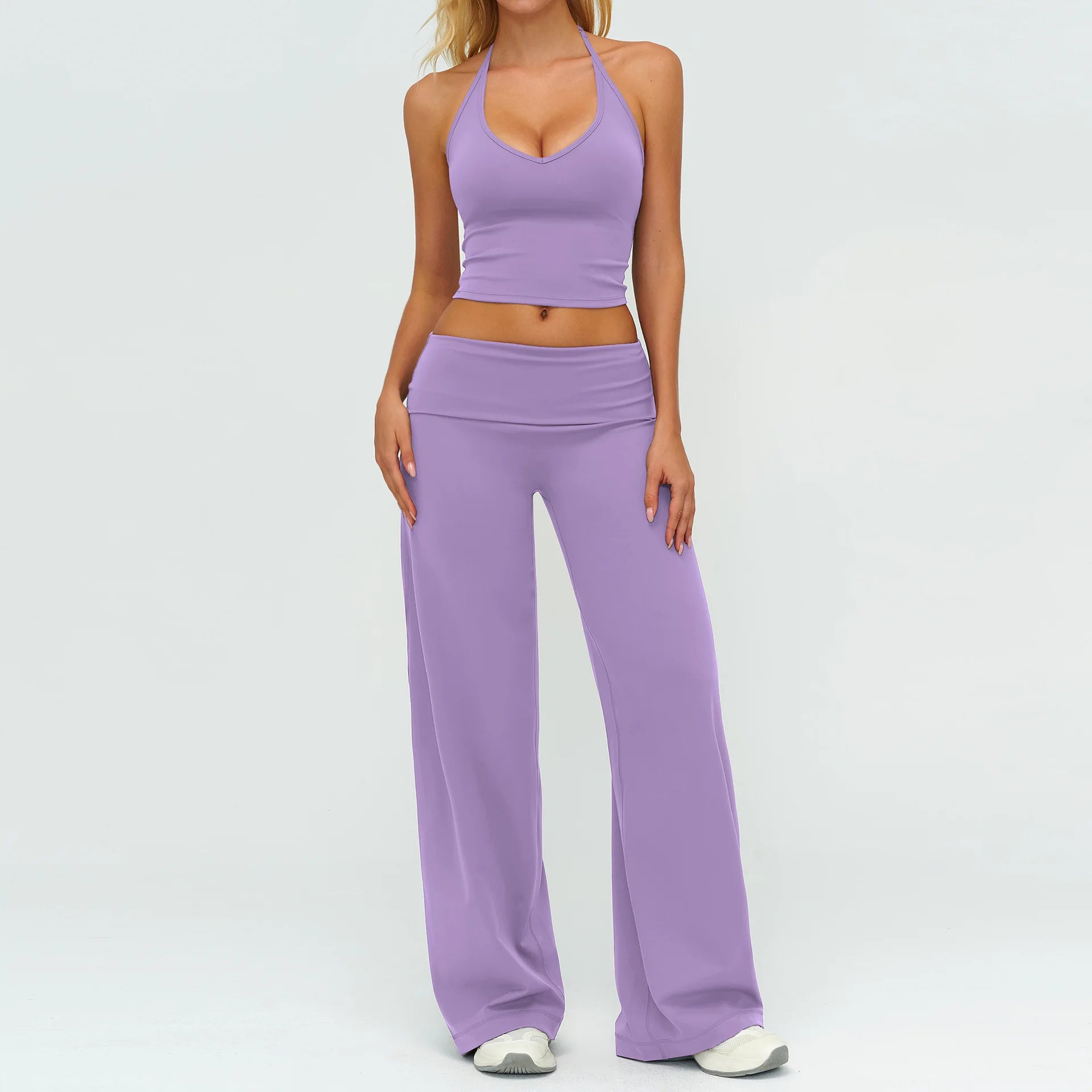 Lavendel strap tank top en wijde flare broek