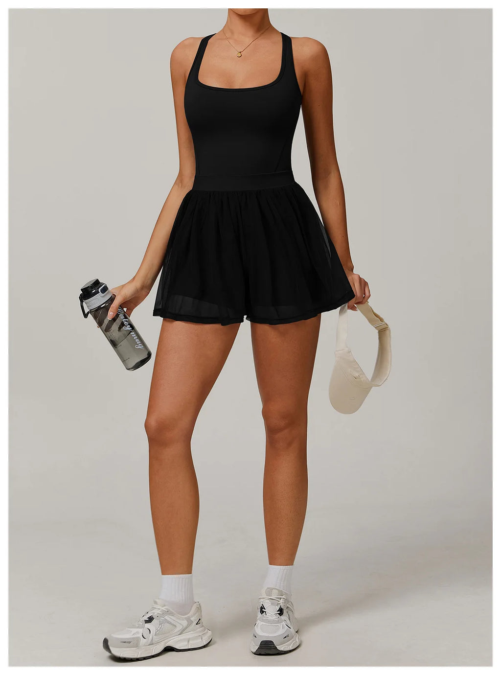 Badminton Bae Active Dress mit transparentem Tüllrock und Taschen, schwarz