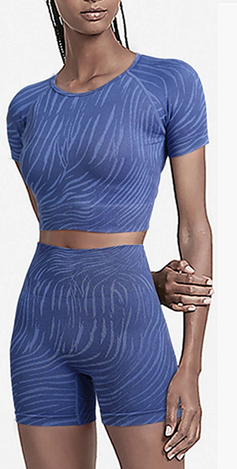 Xooie Fit women's fitted activewear set in blue with stylish textured design for comfortable workouts