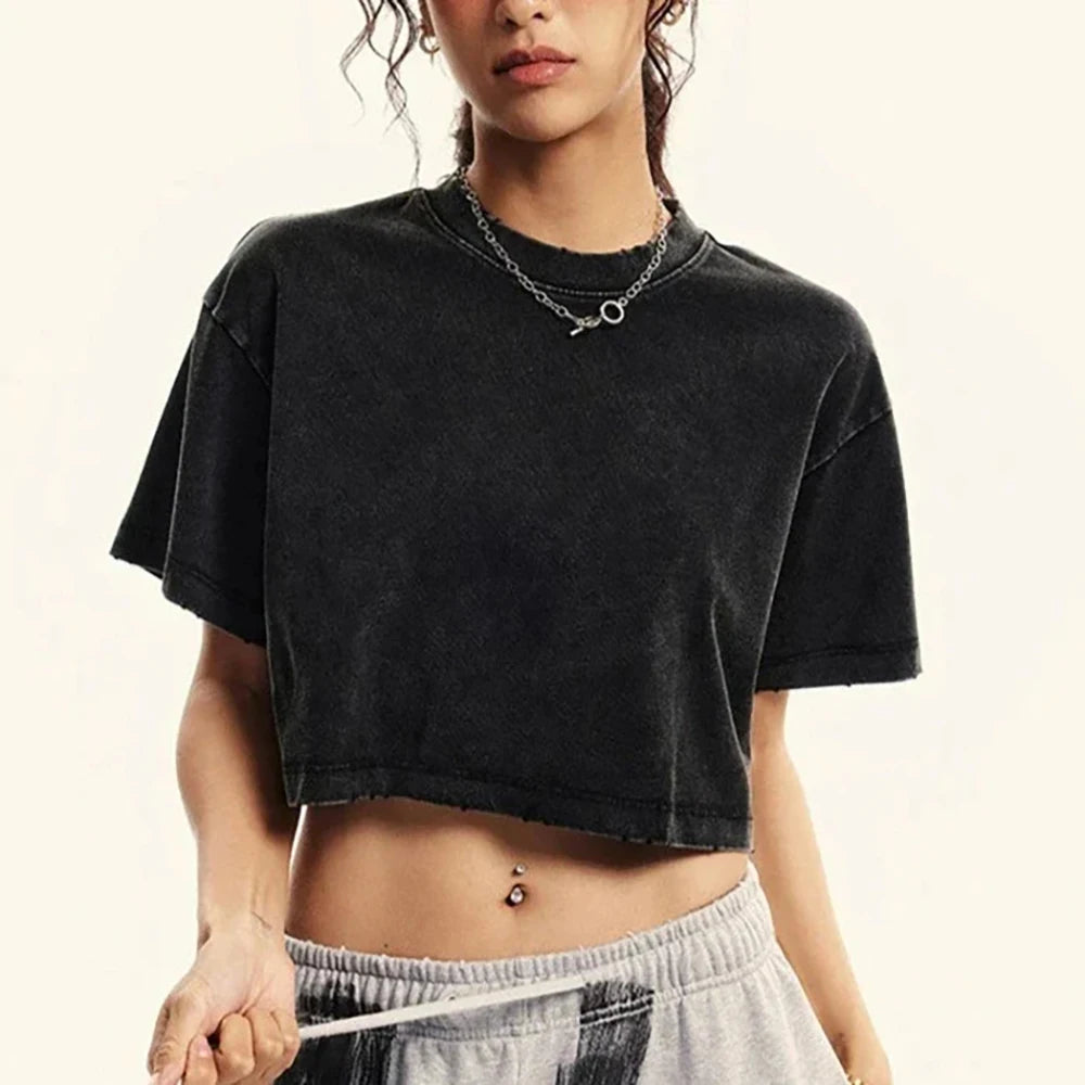 Black acid-wash crop boxy T-shirt, crew neck and short sleeves
