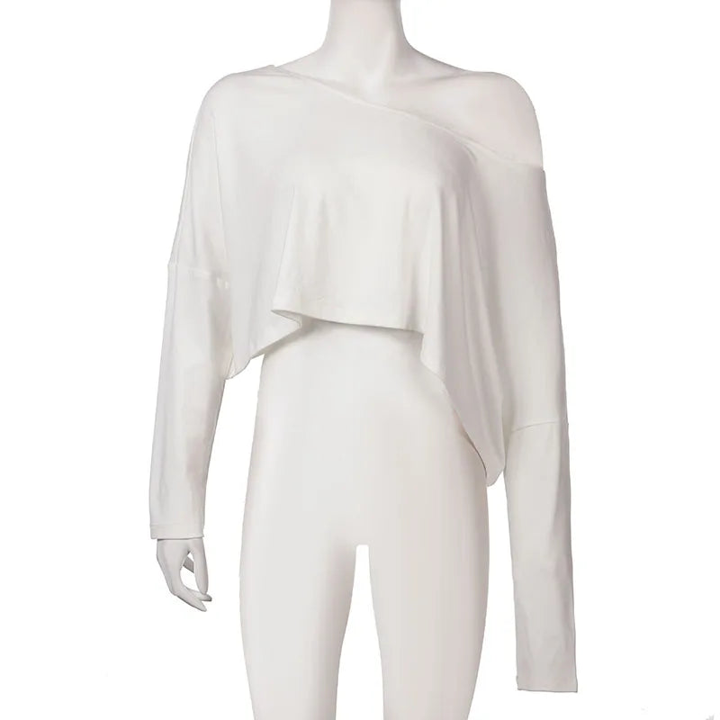 Xooie Fit White Baggy Crop Top for Workouts with One-Sided Design and Loose Fit