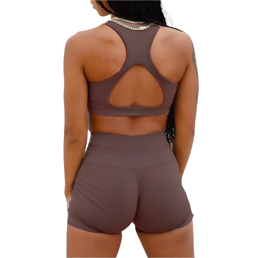 Xooie Fit comfortable workout set featuring a stylish back design and high-waisted shorts brown