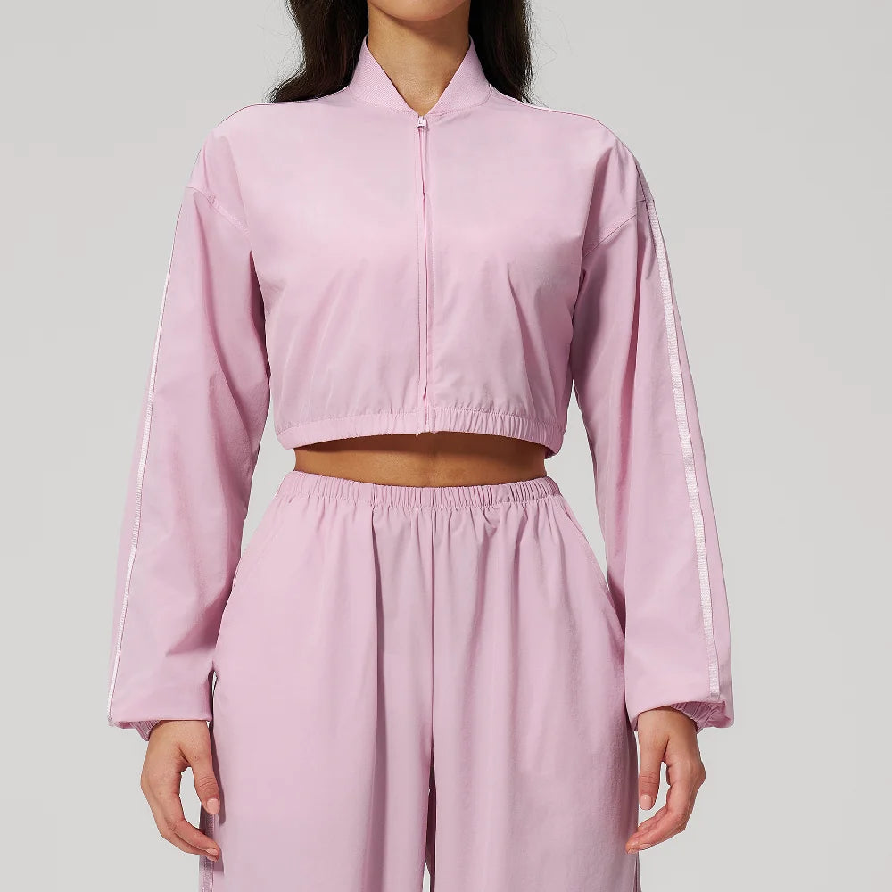 Women’s cropped zip-up yoga jacket, lilac pink, long sleeves with front zipper