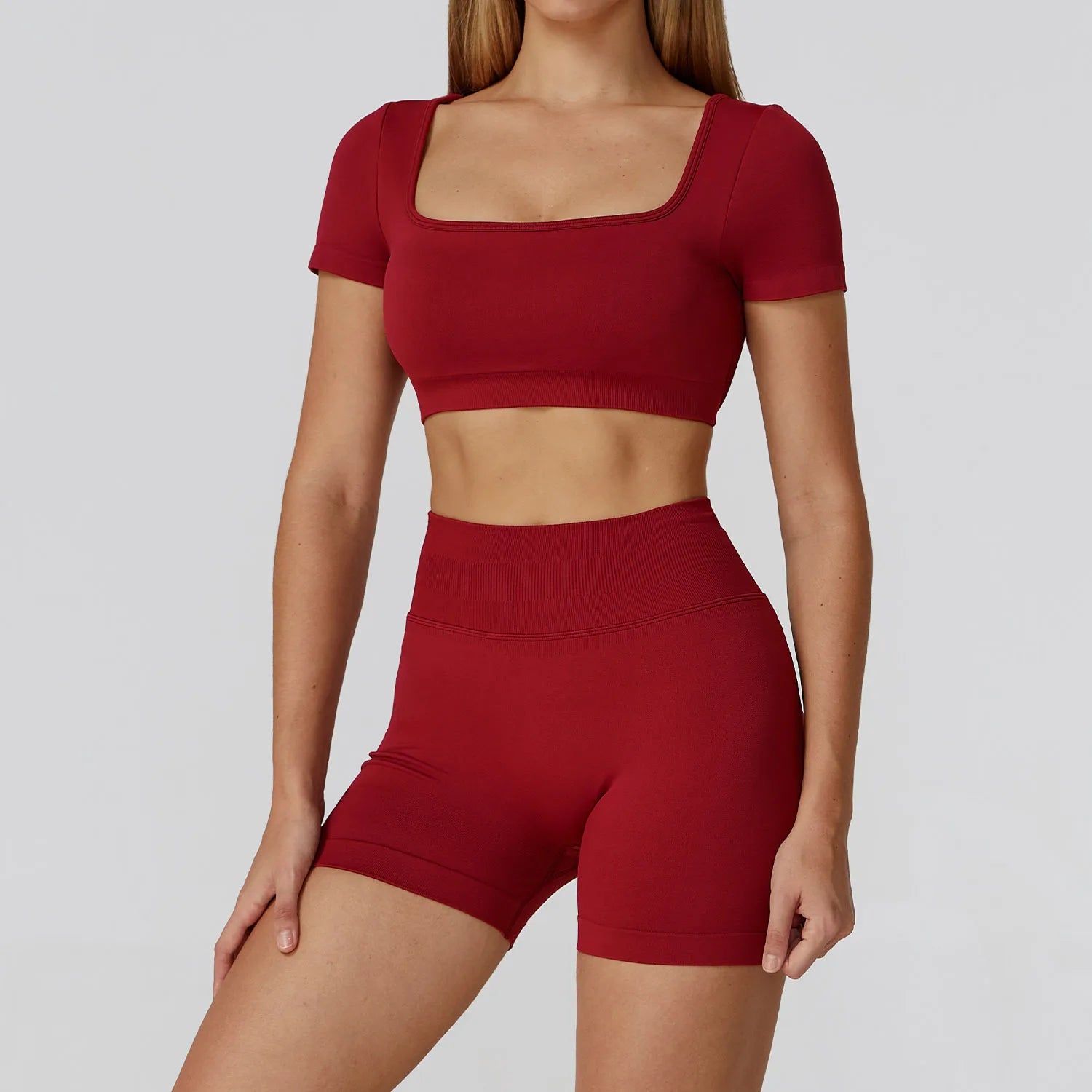 Wine red crop top and high-waisted shorts, ribbed waistband detail