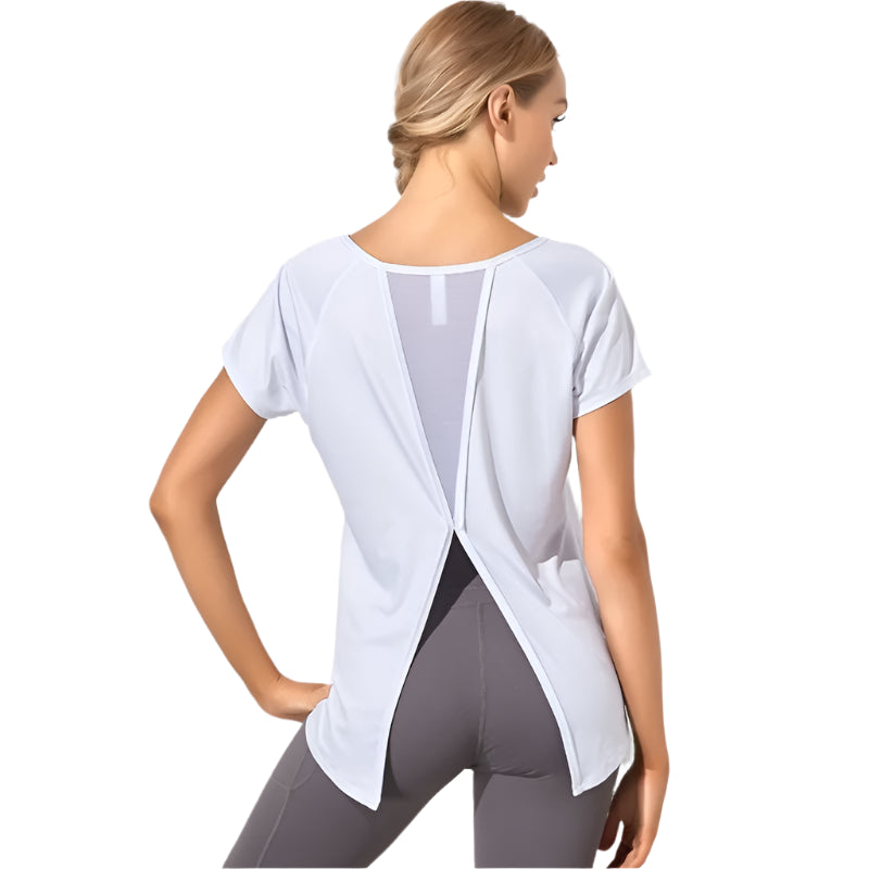 Xooie Fit white dovetail split workout shirt with short sleeves and open back design