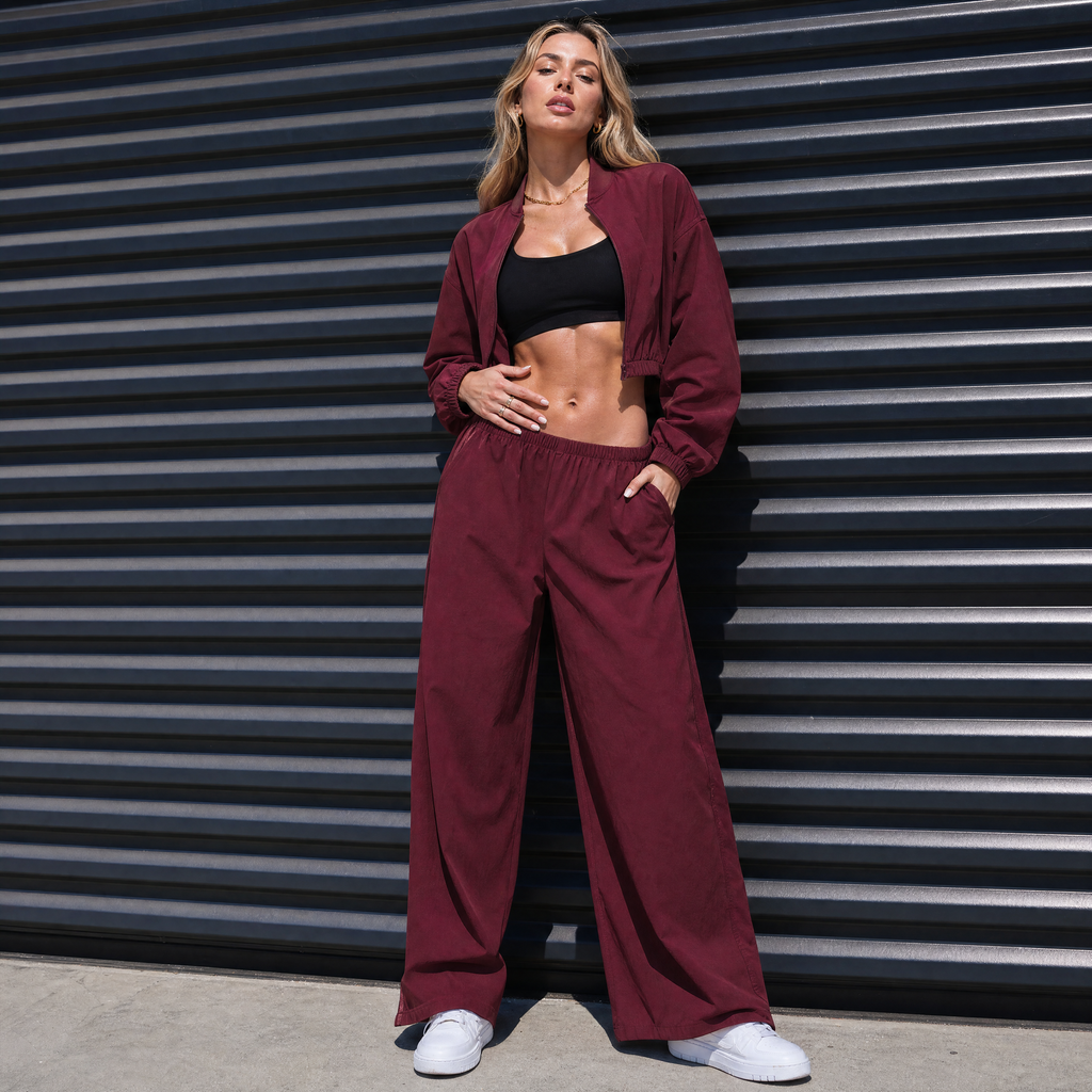 Maroon wide-leg loose yoga pants with pockets, comfortable relaxed fit