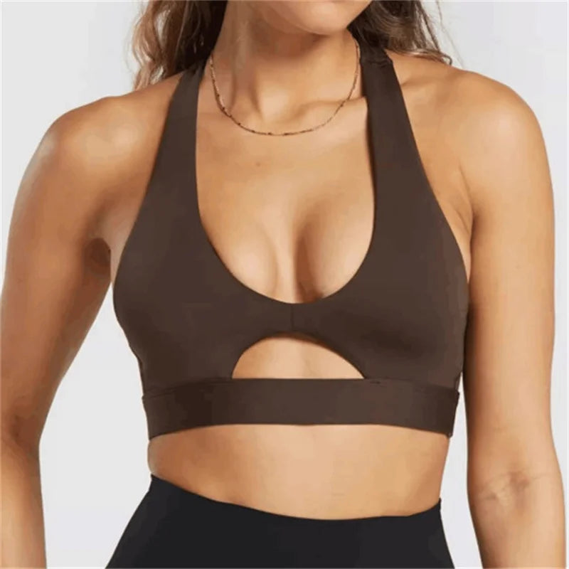 Xooie Fit high-intensity sports bra with a stylish cutout design for activewear comfort