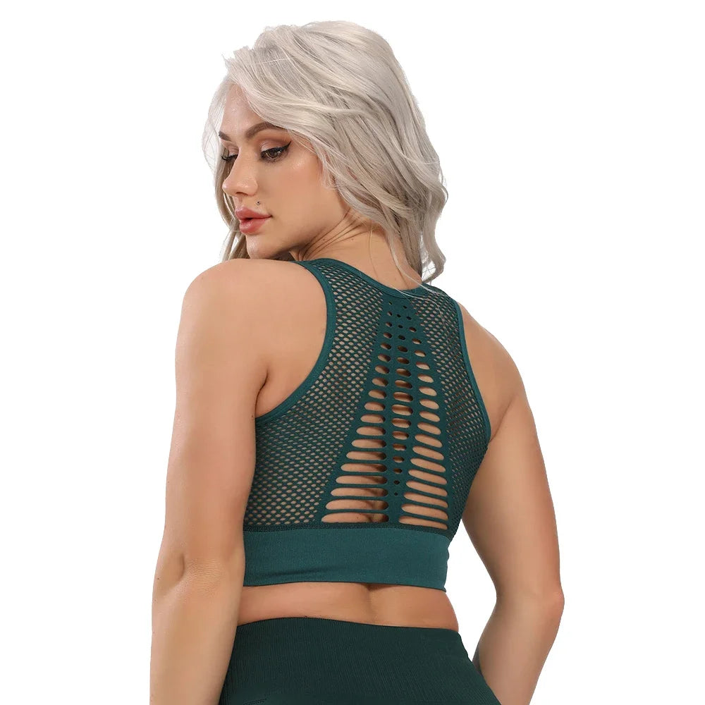Xooie Fit high-performance workout bra in teal with a breathable design for optimal support during exercise