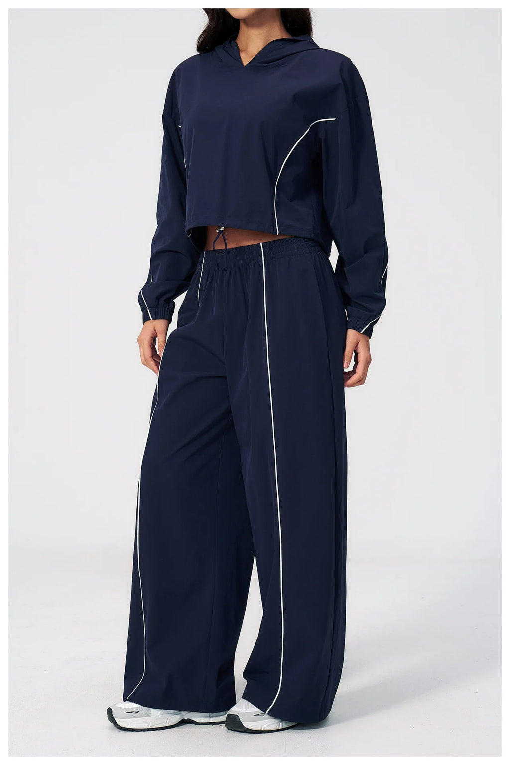Women’s hooded zip sports set with long sleeves and wide-leg pants, navy blue