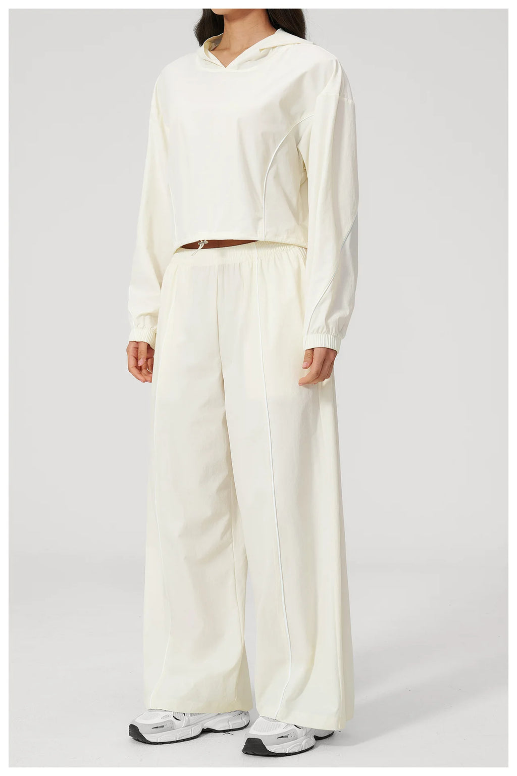 Xooie Fit Cream Jogger Pants Set with Cropped Hoodie and Wide-Leg Design for Comfortable Style