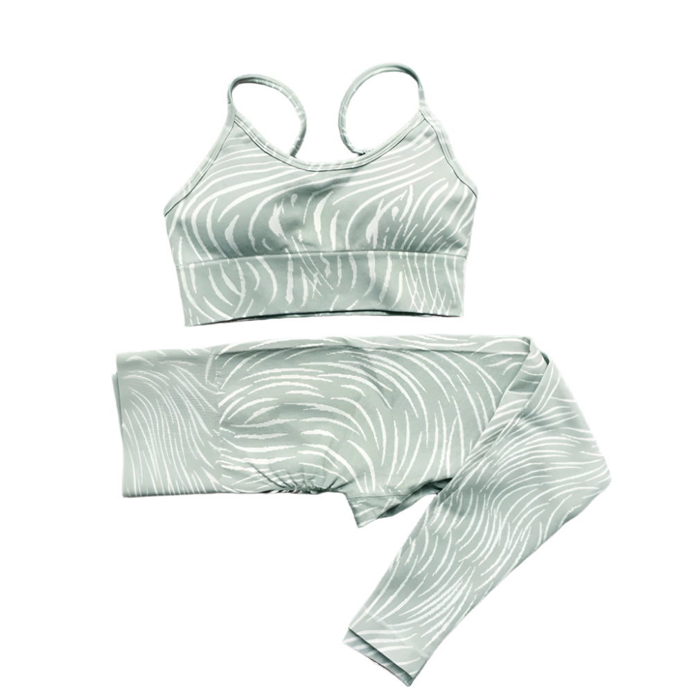 Xooie Fit Tiger Striped Workout Set featuring a stylish cropped top and matching leggings