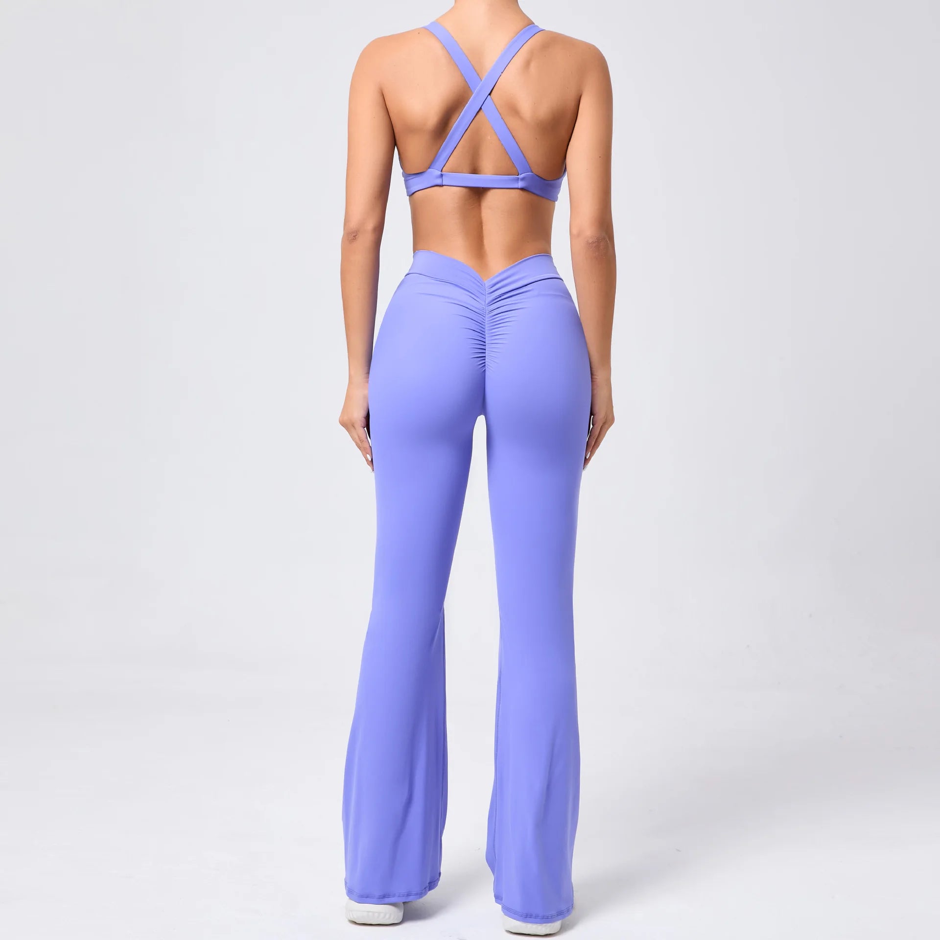 Xooie Fit V-shaped flare fitness leggings in lavender with stylish ruched back design