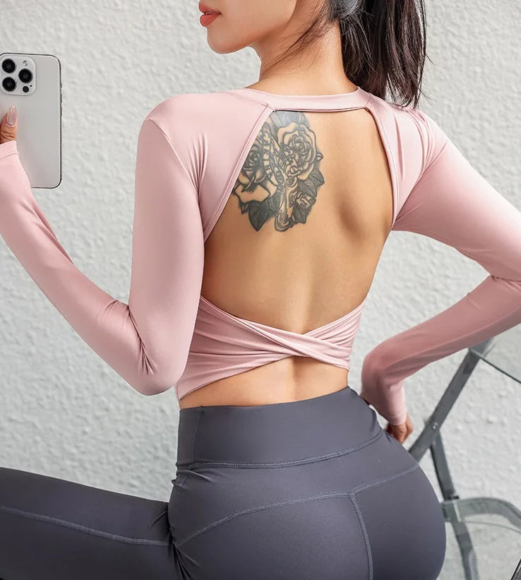 Compressed Never Stressed | Backless Long Sleeve Fitted Active Crop Top