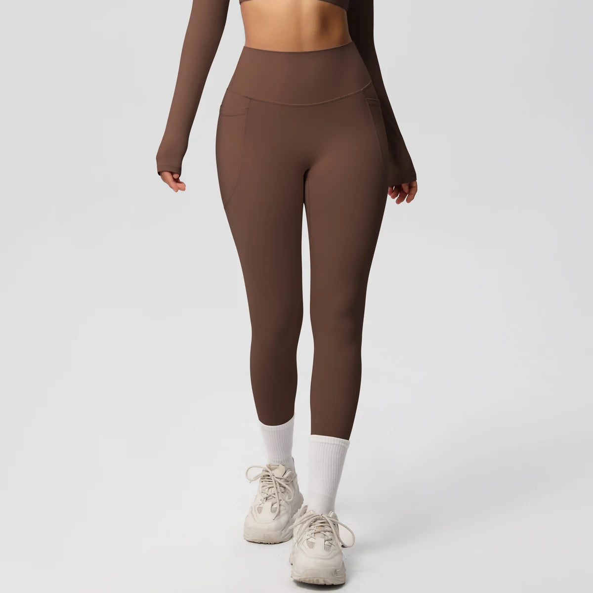 Xooie Fit High Intensity Pocket Leggings in Brown for Comfort During Workouts