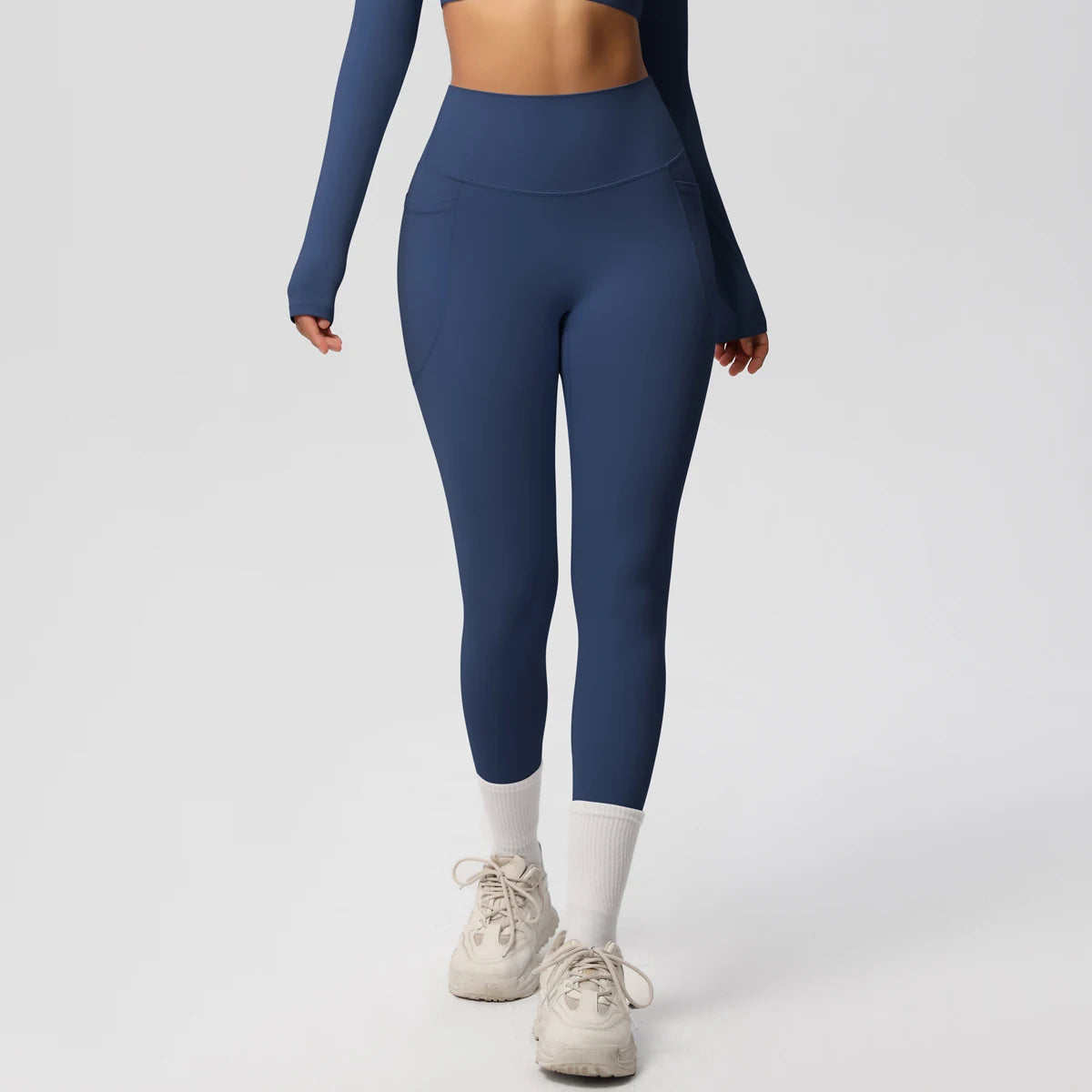 Xooie Fit high intensity pocket leggings in navy blue for active workouts and outdoor activities