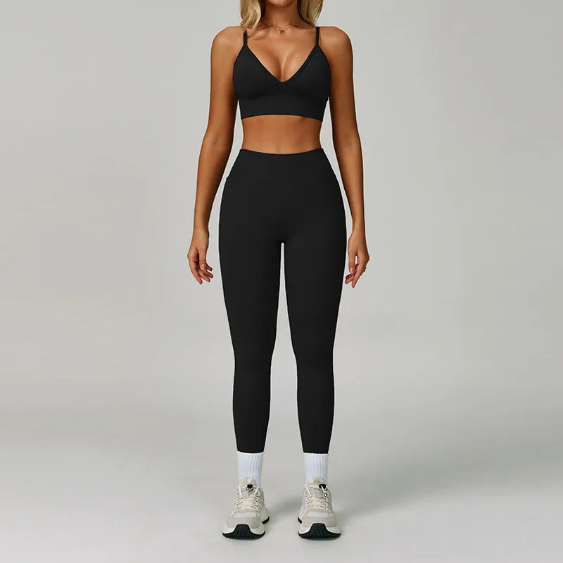 Xooie Fit high waisted leggings and sports bra set in black for a stylish workout look