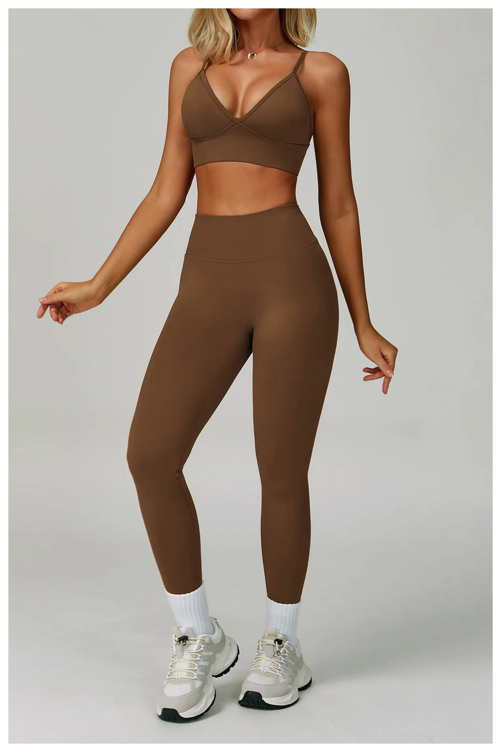 Xooie Fit high waisted leggings and sports bra set in brown for comfortable workouts