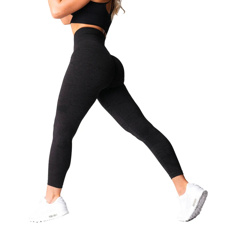 Xooie Fit high waisted seamless leggings in black for comfortable workouts and everyday wear