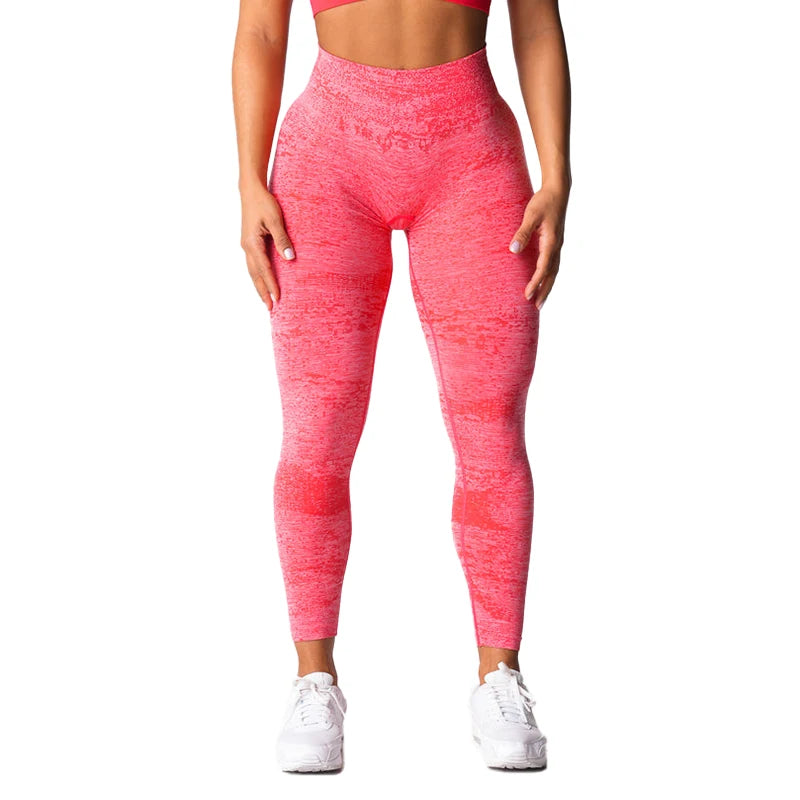 Xooie Fit high waisted seamless leggings in vibrant pink for a comfortable and stylish workout