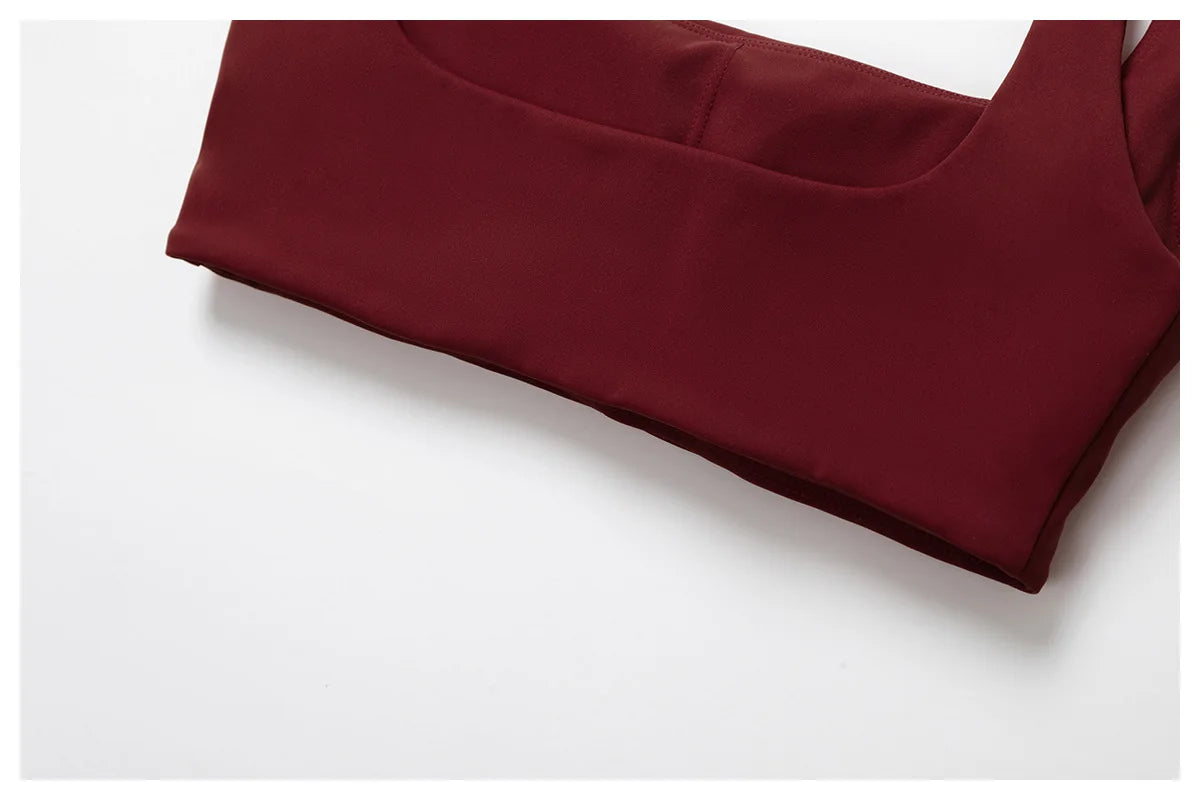 Xooie Fit Burgundy Sports Bra and Shorts Set for Comfortable Activewear and Workout Sessions
