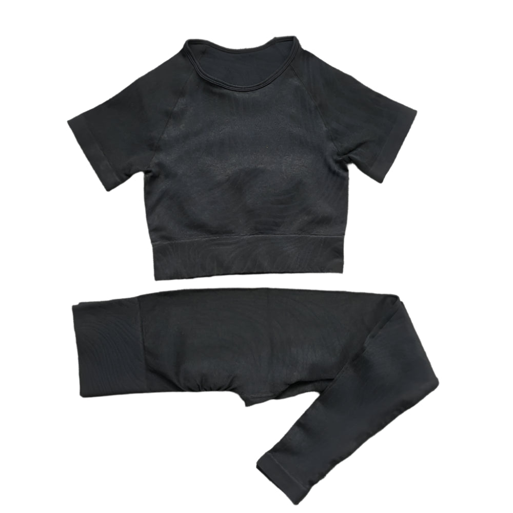 Xooie Fit women's fitted crop top leggings in black, perfect for workouts and casual wear.