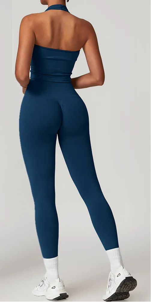 Xooie Fit women's fitness matching set in blue featuring a crop top and high-waisted leggings