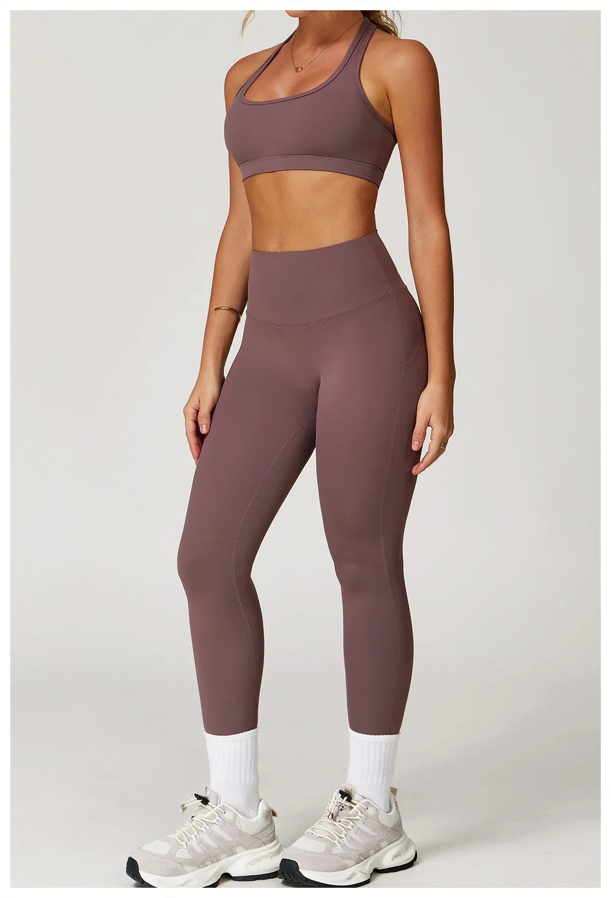 Xooie Fit women's fitness matching set with mauve high-waisted leggings and sports bra