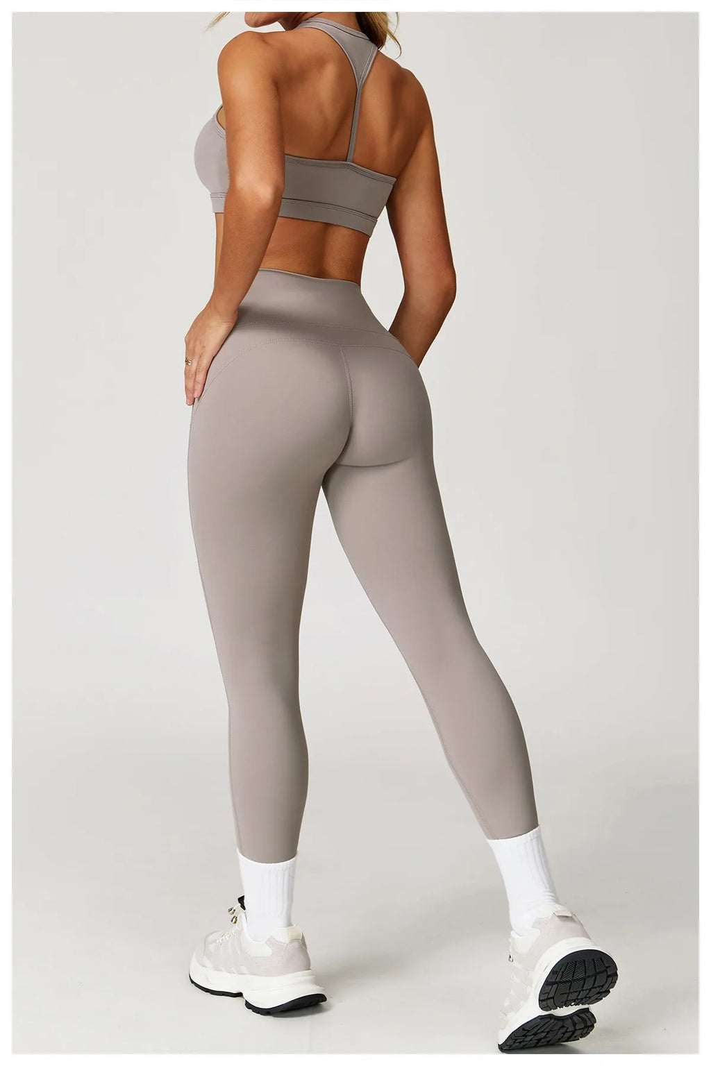 Xooie Fit women's fitness matching set in taupe color with high-waisted leggings and sports bra