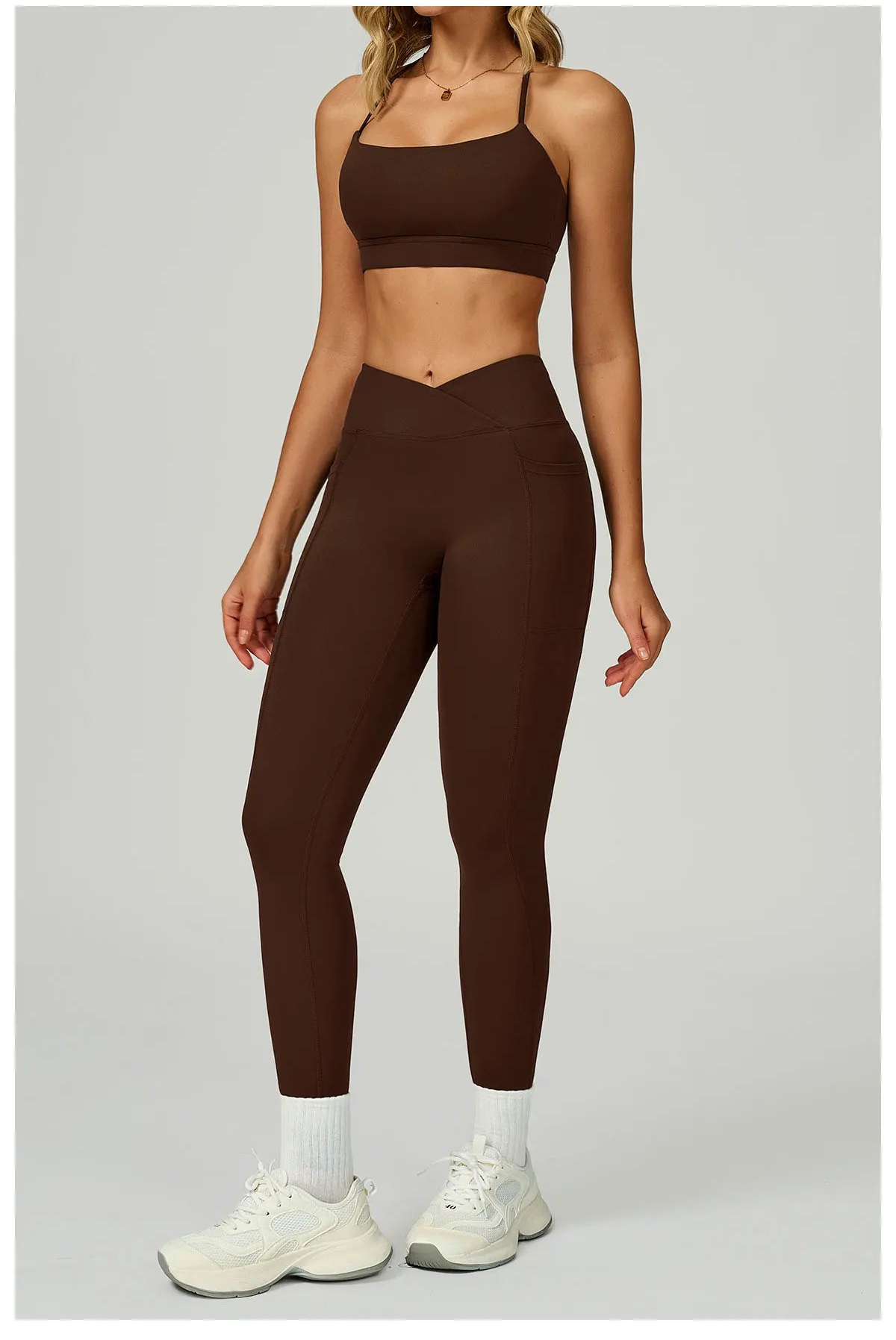 Hauncha brown sports bra and matching pocket leggings set, front view