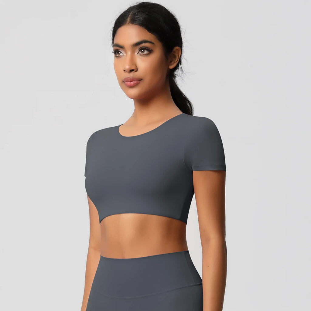 Xooie Fit Yoga Crop Top T-Shirt in Gray for Comfortable and Stylish Workout Wear